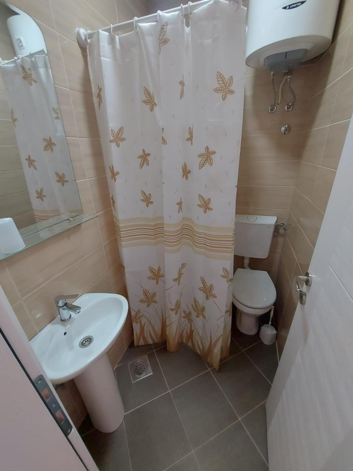 Apartmani Sunce Бар Номер фото